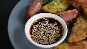 sesame soy sauce at Momos - Organic Veggie Dumplings in Berlin