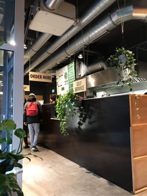 inside at Momos - Organic Veggie Dumplings in Berlin