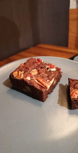 Brownie at Momos - Organic Veggie Dumplings in Berlin