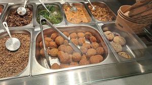 Falafel, lentils and veggies at AUH - Operation Falafel - TA in Abu Dhabi