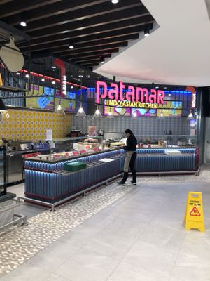 The outlet   at AUH - Patamar - TA in Abu Dhabi