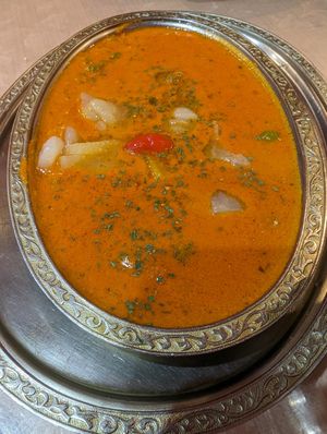 Navratan curry at Taj Mahal Niseko Hirafu in Hokkaido