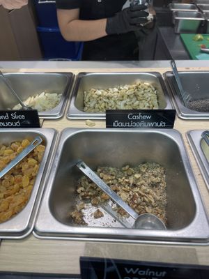  #Veganuary at Oakberry Acai in Bangkok