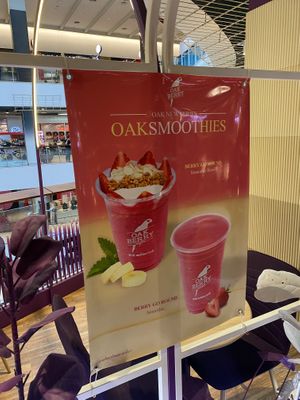 Smoothie  at Oakberry Acai in Bangkok