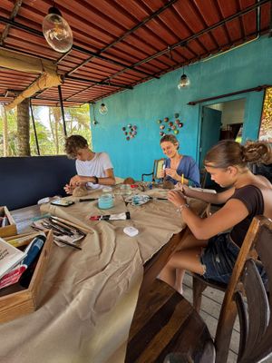 Coconut Art in action at Terick's Sea Garden Restaurant & Bar in Induruwa