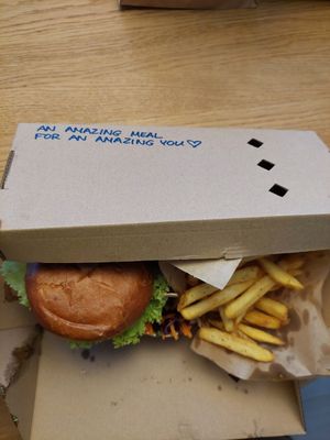 burger to go at Eden Jaxx - Illum in Copenhagen