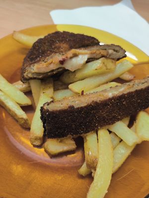 Cachopo at La Galla Tasca Vegana in Barcelona