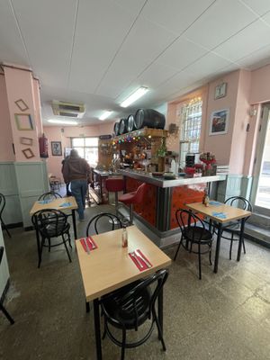 Inside #Veganuary at La Galla Tasca Vegana in Barcelona