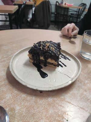 Tarta de la abuela at La Galla Tasca Vegana in Barcelona