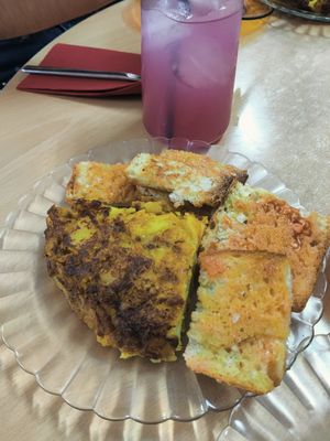 Pincho de tortilla at La Galla Tasca Vegana in Barcelona