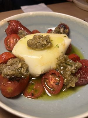 Ensalads de burrata vegana casera  at La Galla Tasca Vegana in Barcelona