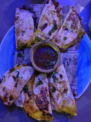 Quesabirrias at La Galla Tasca Vegana in Barcelona