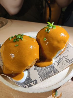 Bombas Barceloneta at La Galla Tasca Vegana in Barcelona