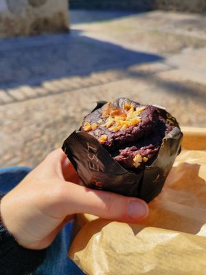 Muffin de chocolate at NaturalMente - Italian Coffee Shop in Toledo
