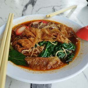 Delicious wanton noodles 🍜 at Jiu Hua Vegetarian Stall - 九华 in Malacca