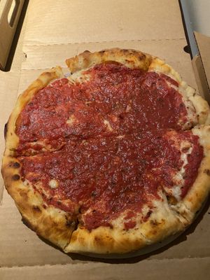 Traditional pizza at Kitchen 17 in Chicago