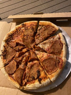 Pan pepperoni at Kitchen 17 in Chicago