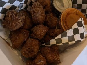 Cauliflower wings at Kitchen 17 in Chicago