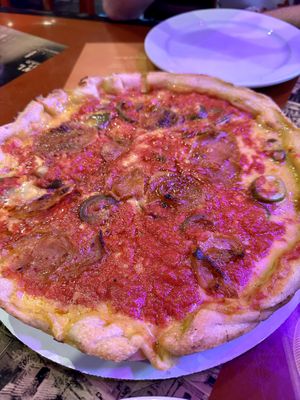 deep dish 🍕   at Kitchen 17 in Chicago