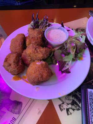 Buffalo cauliflower wings  at Kitchen 17 in Chicago