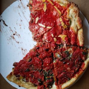 Jalapeno Popper Pizza and Fully Loaded Veggie Pizza at Kitchen 17 in Chicago