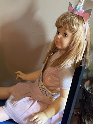 Made a new friend  at Kitchen 17 in Chicago