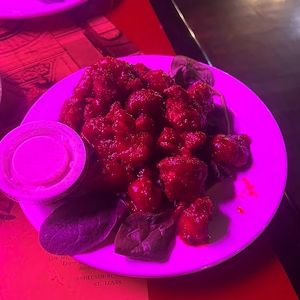 bbq cauliflower at Kitchen 17 in Chicago