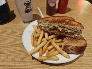 Reuben sandwich, fries, and Italian soda at Caffe at Amy's in Buffalo