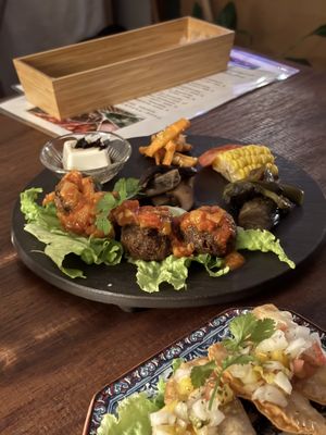   at TOVIRA – トビラ in Kyoto