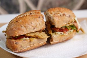 Seitanito (serranito de seitán) at El Rincón De Flor in Malaga
