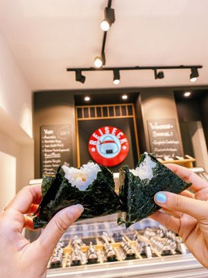 The Onigiri way of Cheers :-) at Reiseck in Cologne