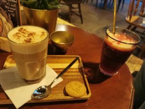 And Jimmy drinks. 🙏 at avant garden in Maastricht