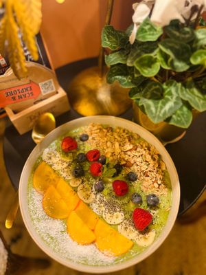 Green smoothie bowl  at avant garden in Maastricht