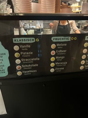 Alle began   at Mindful Living  in Berlin