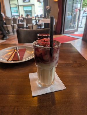  at Swadesh - Nollendorfplatz in Berlin