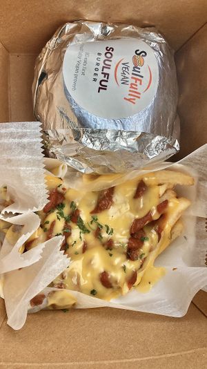 Soulful Burger & Chili Cheese Fries  at Soulfully Vegan in Berlin