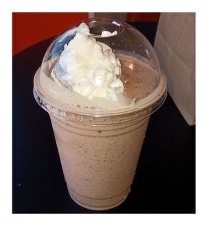 Oreo Crunch Shake at Soulfully Vegan in Berlin