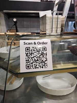 Scan & Order ready in 5 minutes at Handwich in Athens