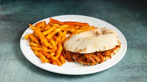 PLUS Gyros Handwich with soya gyros, coleslaw, tzatziki sauce and crunchy fries at Handwich in Athens