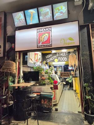  at Handwich in Athens