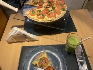 Margherita pizza with lots of vegan cheese at Fitzza in Rio De Janeiro