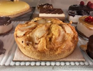 Apple pie  at Ko.bo Vegan in Milan