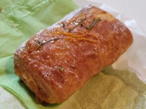 Marmalade croissant at Ko.bo Vegan in Milan