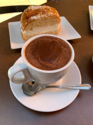 Hot Chocolate at New Freedom Cakes Cafe in Madrid