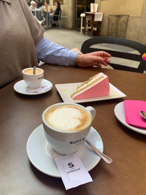  at New Freedom Cakes Cafe in Madrid