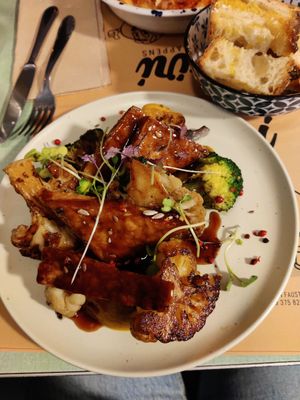 Tempeh glassato at Cìciri in Brescia