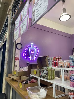 Neon sign   at Manhua Cha in Newcastle Upon Tyne