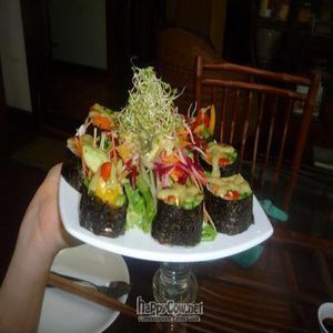 Raw Sushi at Rasayana Raw Food Cafe in Bangkok
