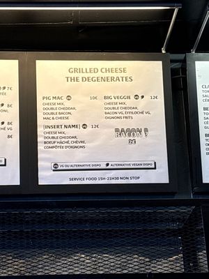   at Basement - Snack Bar in Lyon