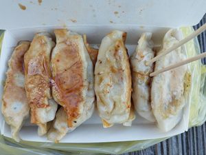 Potstickers (á 7 TWD) at Shang Di - Maybe closed in Taipei
